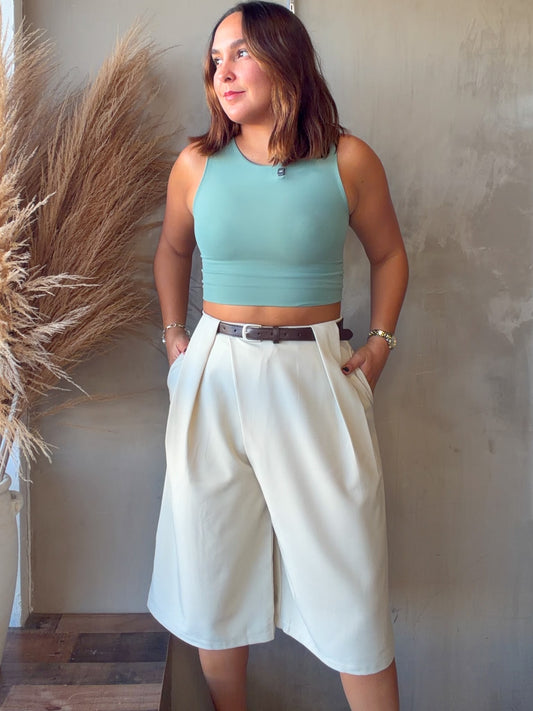 Bonnie Beige Belted Bermuda