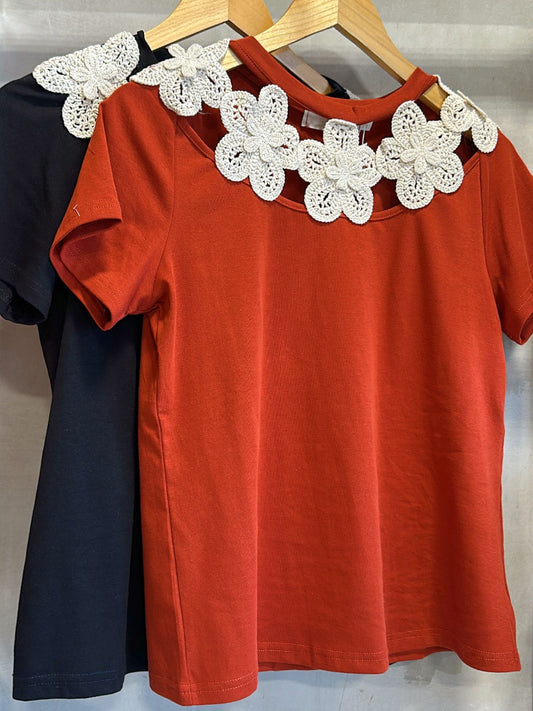 Yara Rust Crochet Flowers Tee