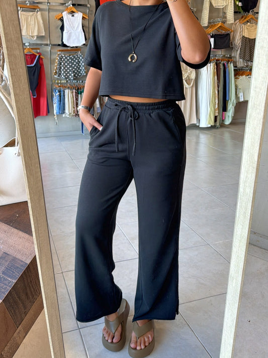 Daniela Black Comfy Set