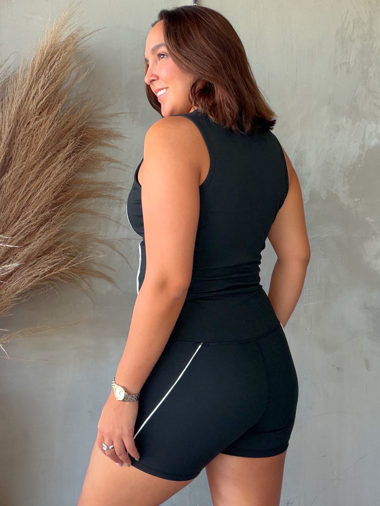 Lucia Black Active Set