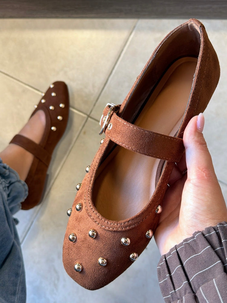 Maya Brown Beads Flat