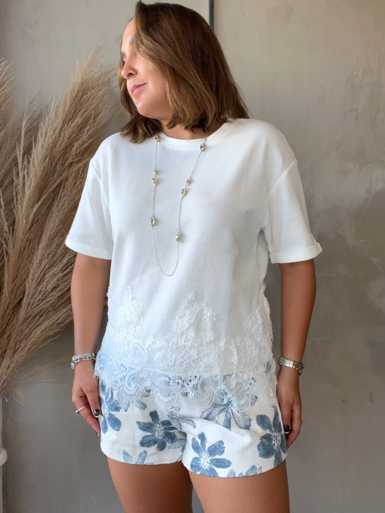 Jani Lace Detailed Tee
