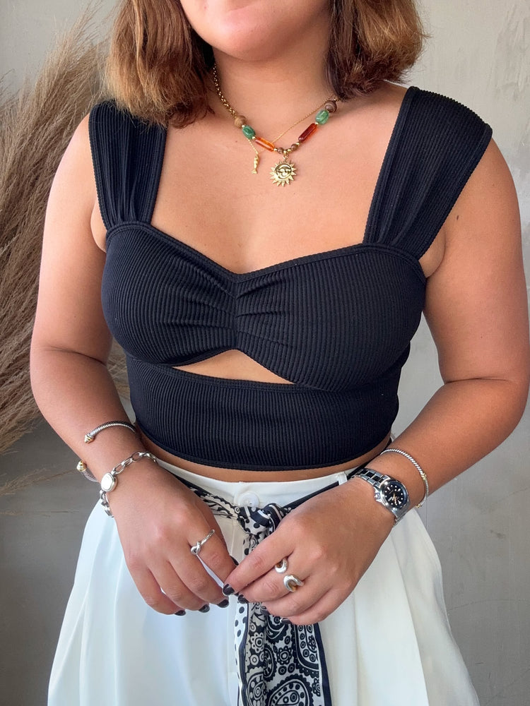 Tabitha Black Basic