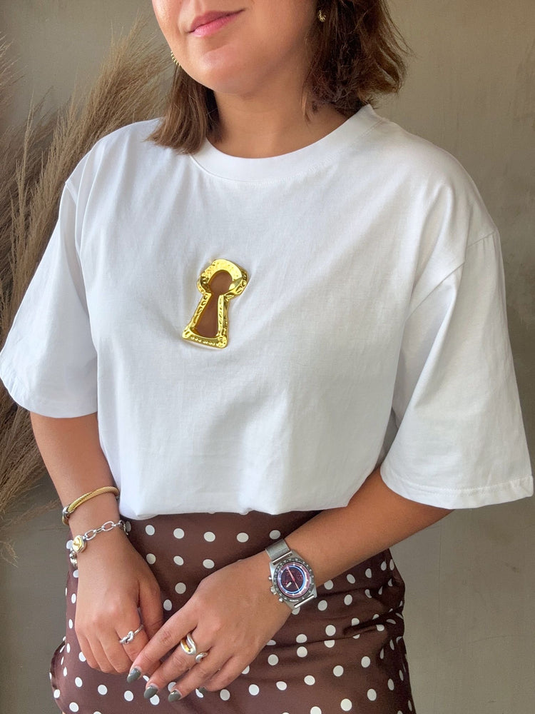Monique Key Detail Top