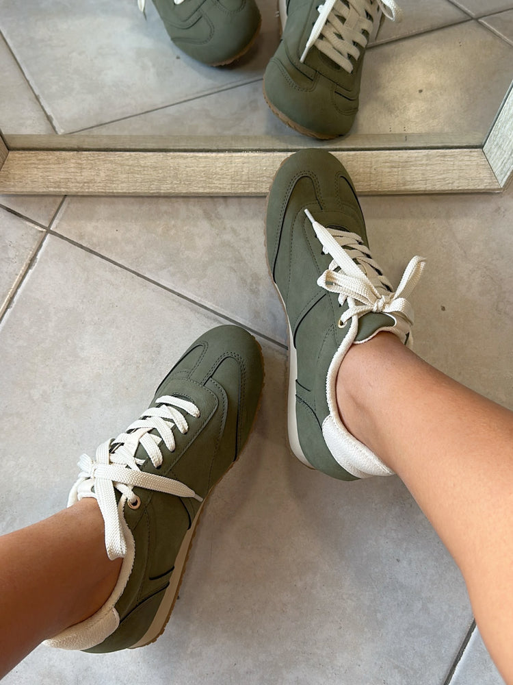 Olive Sneakers