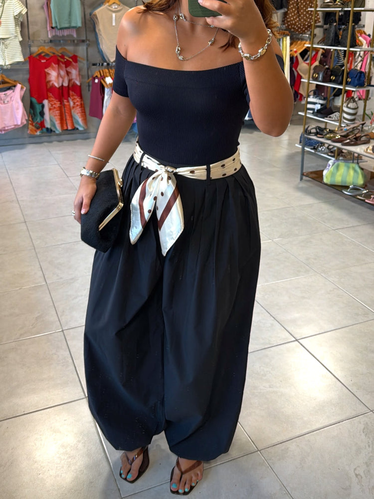 Arlette Black Off Shoulder Basic