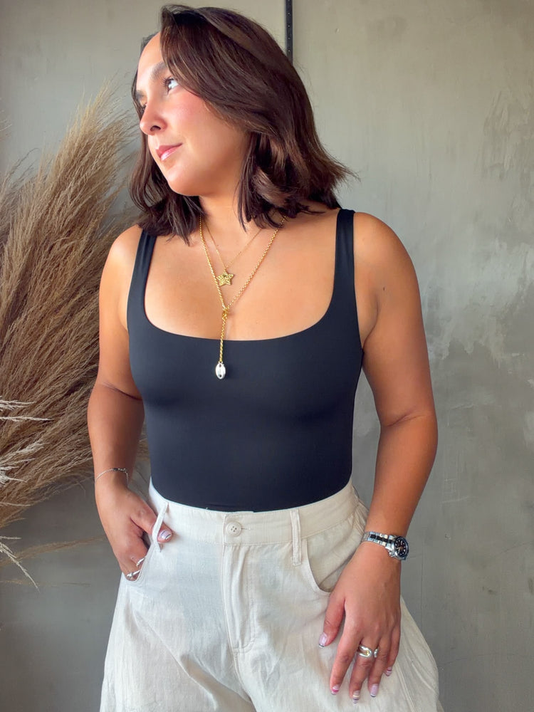 Belén Black Bodysuit