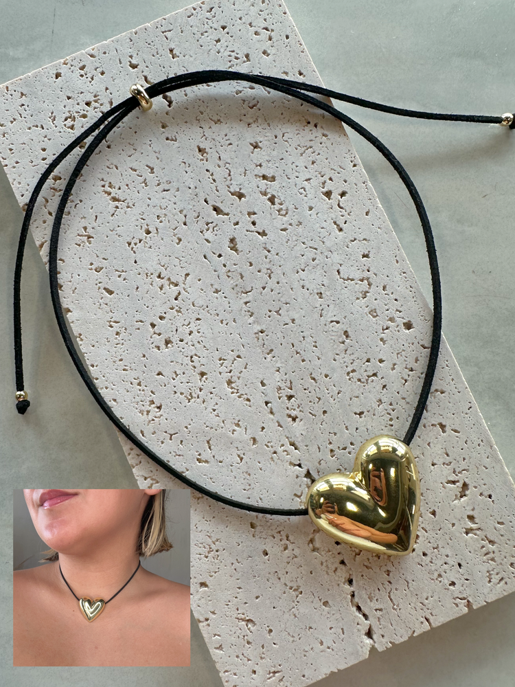 Adjustable Black Heart Necklace