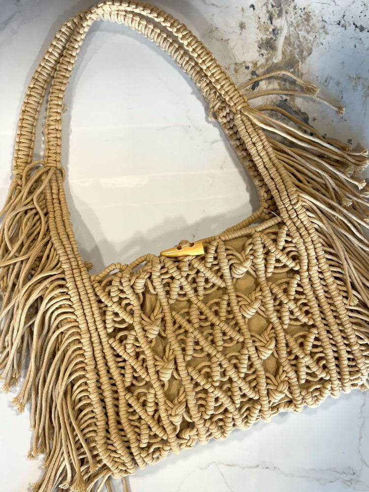 Natural Straw Fringe Bag