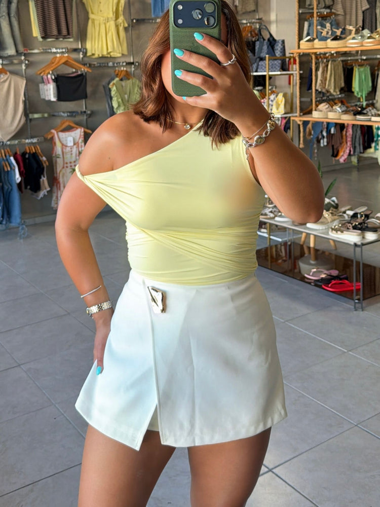 Ginny Yellow Asymmetric Top