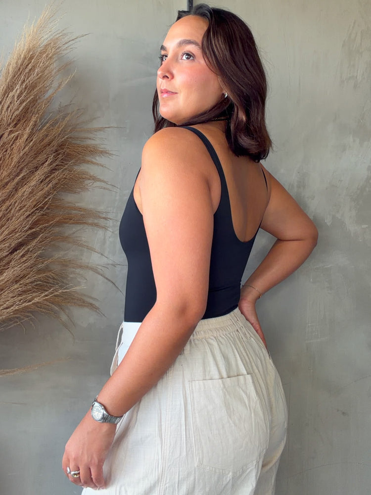 Belén Black Bodysuit