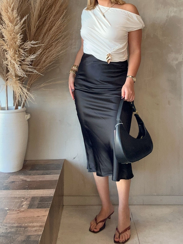 FINAL SALE - Daphne Black Satin Skirt