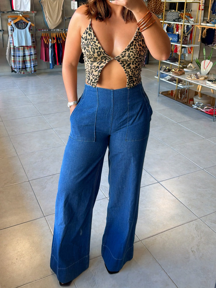Vivian Leopard Crop Top